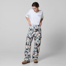 Load image into Gallery viewer, PRINTED CARGO SWEATPANTS