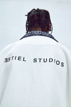 Load image into Gallery viewer, UNISEX SHIRT WITH LACE DETAILS