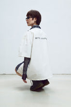 Load image into Gallery viewer, UNISEX SHIRT WITH LACE DETAILS