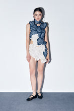 Load image into Gallery viewer, FLOWER APPLIQUE DRESS