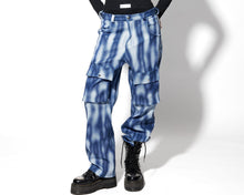 Load image into Gallery viewer, PRINTED CARGO PANTS