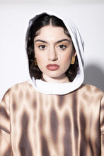 Load image into Gallery viewer, ABSTRACT-PRINT CROPPED HOODIE