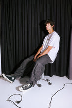 Load image into Gallery viewer, DENIM CARGO PANTS